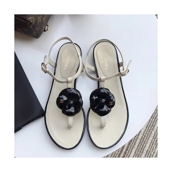 Chanel 2019 Ladies Leather Sandal - 샤넬 2019 여성용 레더… - 1