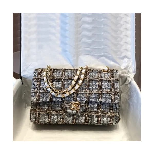 Chanel 2019 Tweed Shoulder Bag ,25CM - 샤넬 2019 여성용… - 1
