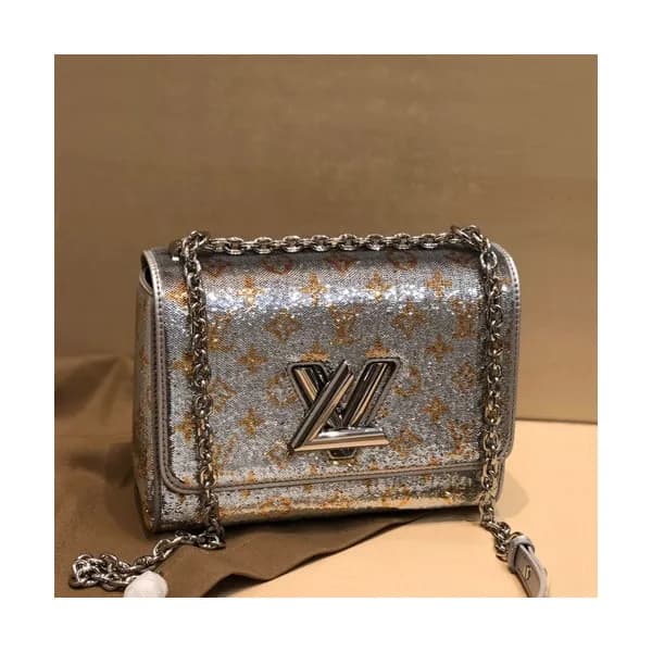 Louis Vuitton 2019 Twist Shouder Bag,23cm - 루이비통 2… - 1