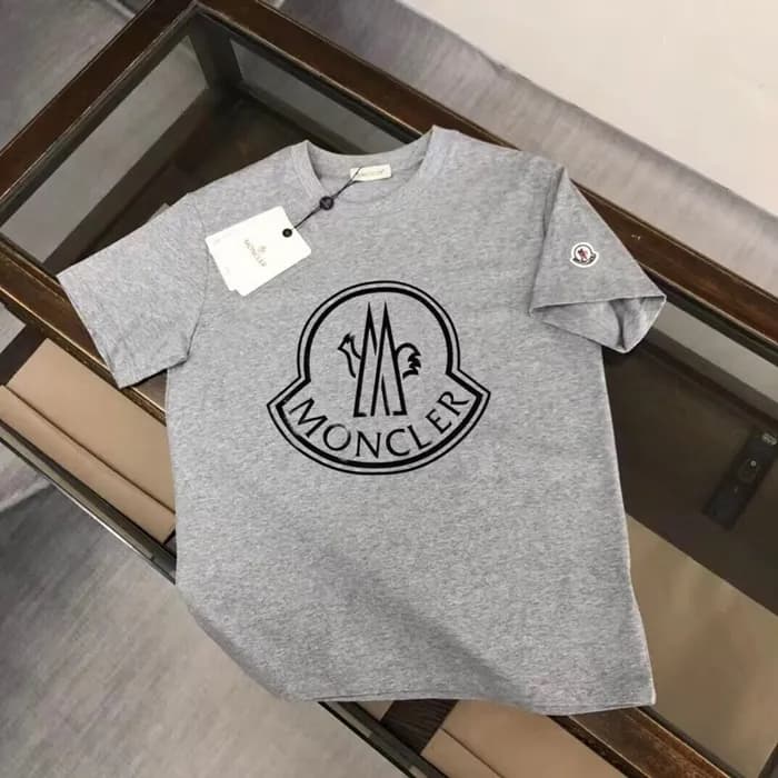 [매장판]Moncler 2022 Mens Crew-neck Short Sleeved Tsh… - 1