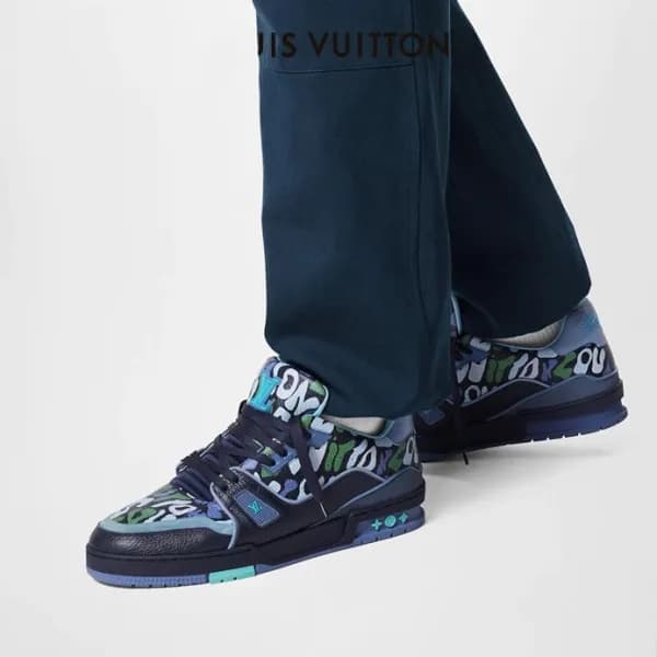루이비통 남성 블루 스니커즈 - Louis vuitton Mens Blue Sneakers… - 1