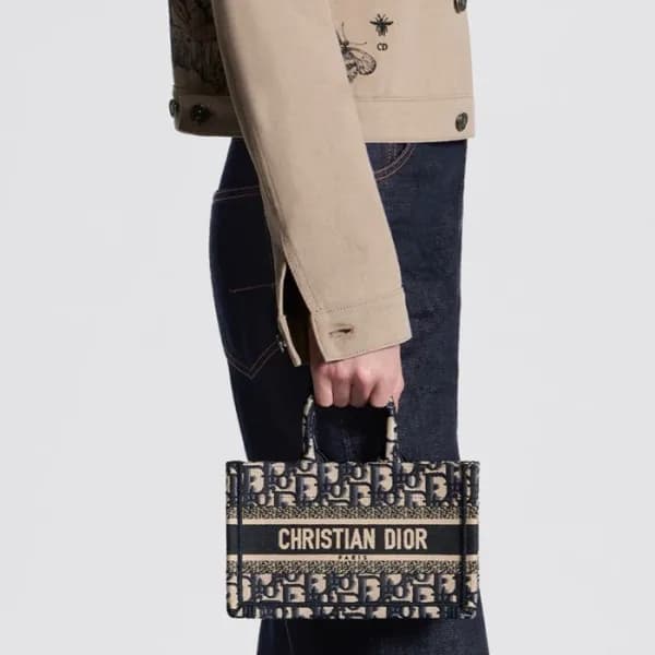 디올 여성 네이비 미니 북토트 - Dior Womens Navy Mini Book Tote… - 1