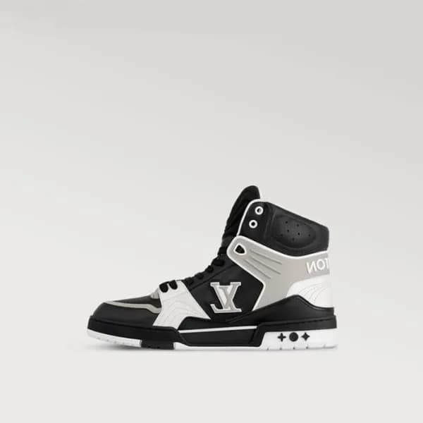 루이비통 남성 블랙 하이탑 스니커즈 - Louis vuitton Mens Black Sne… - 1