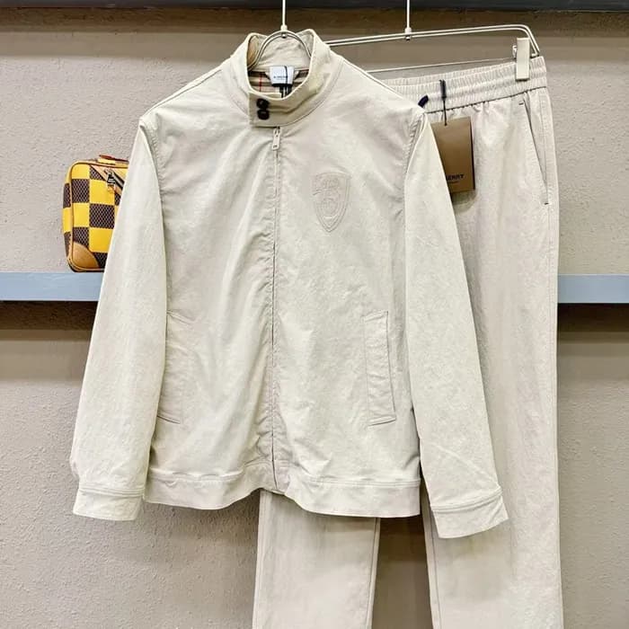 버버리 남성 아이보리 트레이닝복 - Burberry Mens Ivory Sweat Suit… - 1