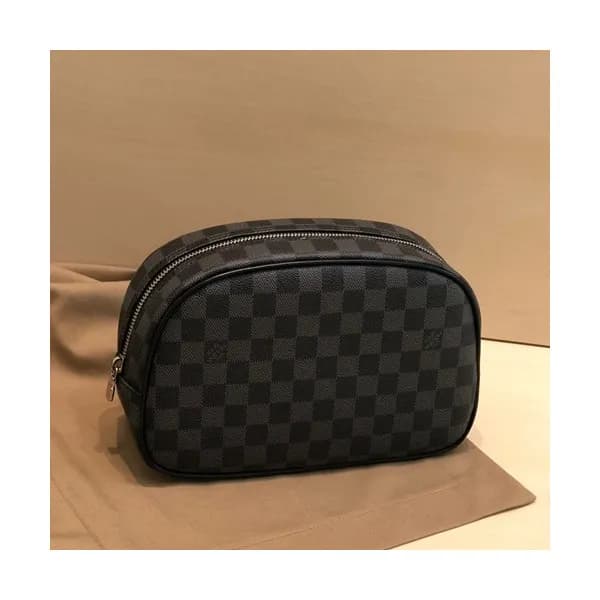 Louis Vuitton 2019 Monogram Pouch Bag,25.5cm - 루이비… - 1