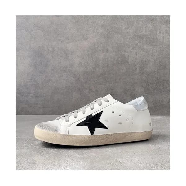 Golden Goose 2019 Ladies Leather Sneakers - 골든구스 2… - 1