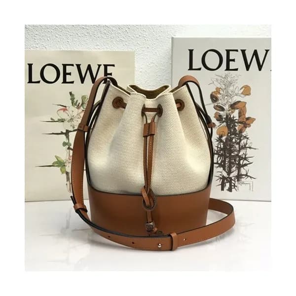 Loewe 2020 Balloon Small Bucket Shoulder Bag,25CM … - 1