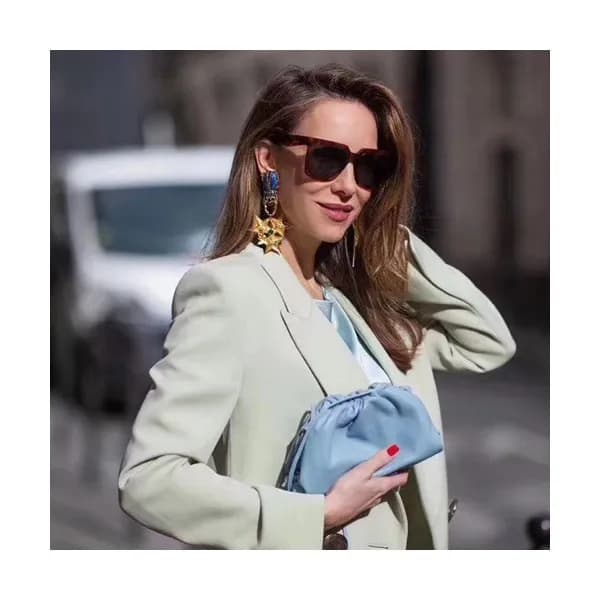 Bottega Veneta 2020 The Pouch Bag / Shoulder Bag,2… - 1