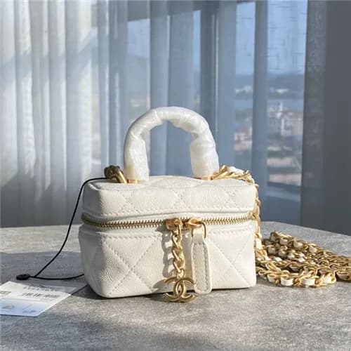 [유니크한]Chanel 2021 Women's Leather Mini Shoulde… - 1