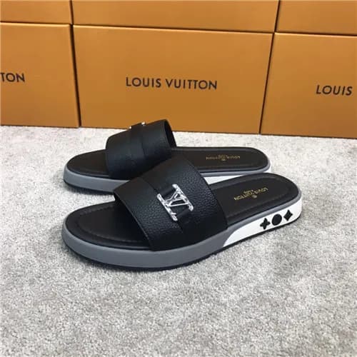 Louis Vuitton 2021 Men's Leather Slipper,LOUS2… - 1