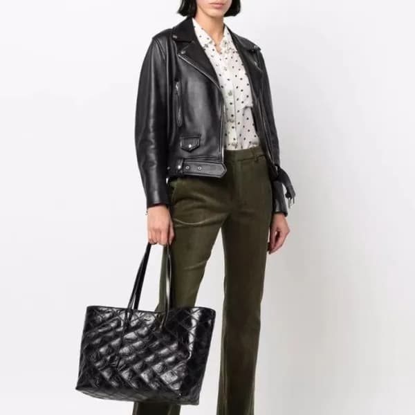 입생로랑 여성 블랙 토트백 - Saint Laurent Womens Black Tote B… - 1