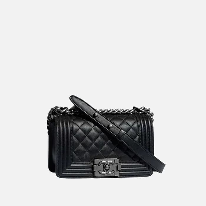 샤넬 여성 카프스킨 보이백 은장 【매장-1000만원대】 - Chanel Womens Bla… - 1