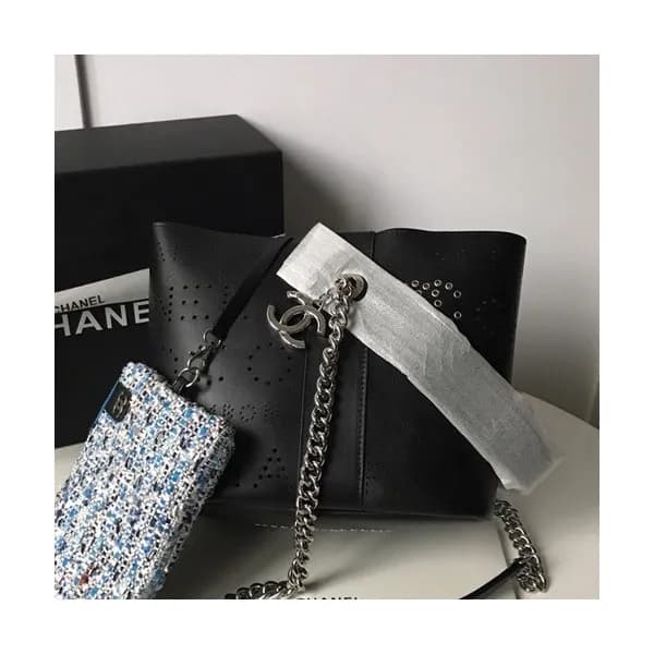 Chanel 2019 Women Leather Tote Shoulder Bag ,21CM … - 1