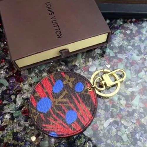 LouisVuitton bag charm-루이비통 일뤼스트레 정글 백 참 & 열쇠 고리 L… - 1