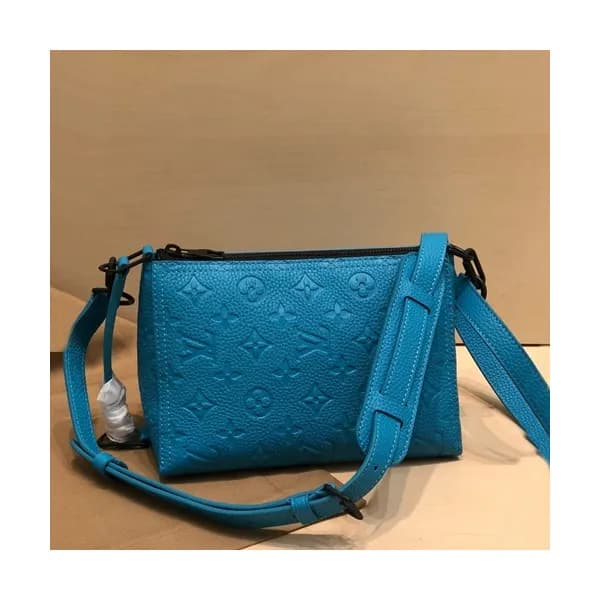 Louis Vuitton 2020 Leather Shoulder Bag,23cm - 루이비… - 1