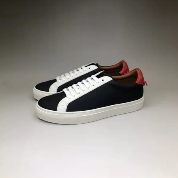 지방시 남/녀 클래식 블랙 스니커즈 - Unisex Black Sneakers - giv0… - 1