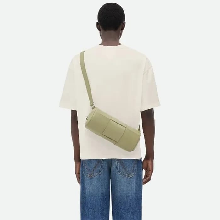 보테가 베네타 남성 미디엄 카네트 - Bottega Veneta Mens Cross Bag… - 1