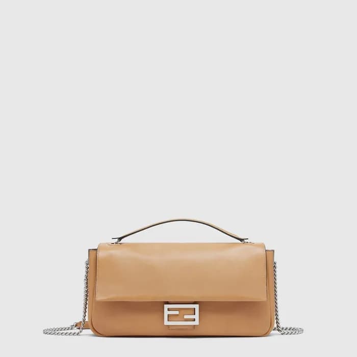 펜디 여성 바게트 체인 숄더 백 - Fendi Womens Baguette Chain Sh… - 1