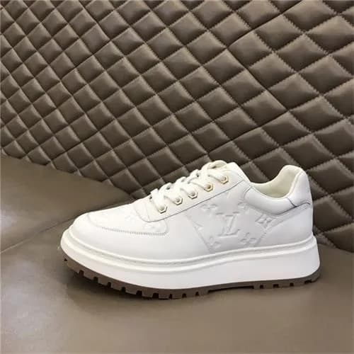 Louis Vuitton 2020 Men's Leather Sneakers - 루이… - 1