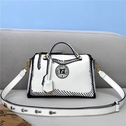 [펜디] Fendi 2020 Women's Leather Tote Shoulder … - 1