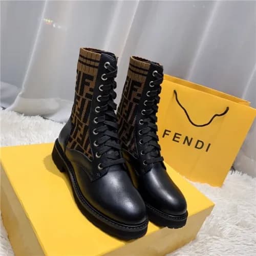 Fendi 2020 Women's Leatehr Ankle Boots - 펜디 20… - 1