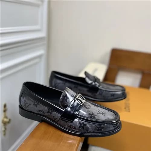 Louis Vuitton 2021 Men's Leather Loafer,LOUS22… - 1