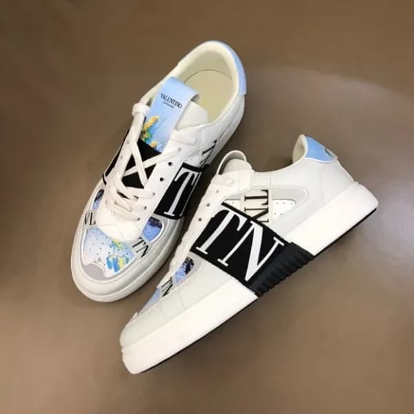 발렌티노 남/녀 트렌디 블루 스니커즈 - Unisex Blue Sneakers - val0… - 1