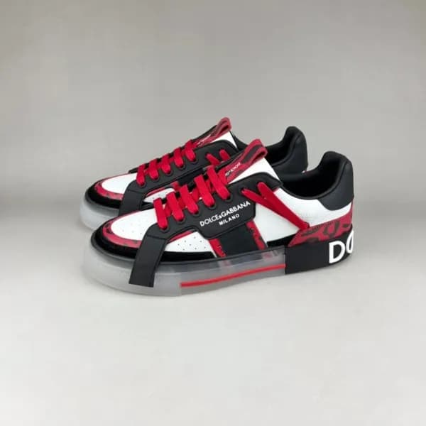 돌체앤가바나 남성 클래식 블랙 스니커즈 - Mens Black Sneakers - dol0… - 1