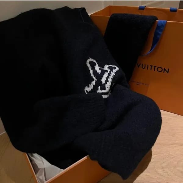 루이비통 남성 모던 블랙 니트 - Louis vuitton Mens Black Sweate… - 1