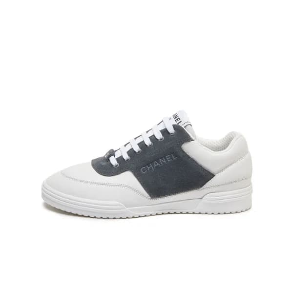 샤넬 여성 카프스킨 그레이 스니커즈 - Chanel Womens Gray Sneakers … - 1