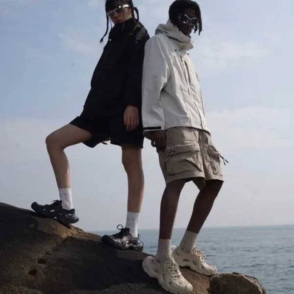 발렌시아가 남/녀 블랙 샌들 - Balenciaga Unisex Black Sandals … - 1