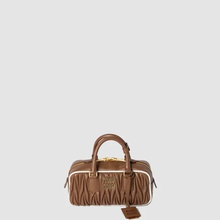 미우미우 여성 아르카디 마테라쎄 나파 가죽 백 - Miumiu Womens Arcadi M… - 1