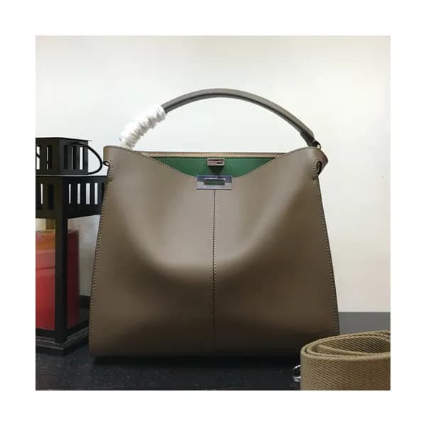 Fendi 2019 Leather Tote Bag ,30/43CM - 펜디 2019 레더 … - 1