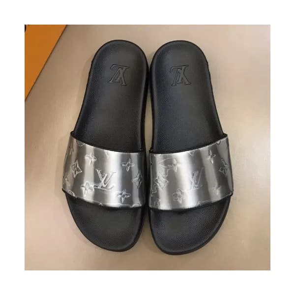 Louis Vuitton 2019 Mens Initial Logo Leather Slipp… - 1