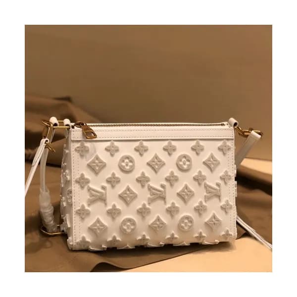 Louis Vuitton 2019 Monogram Tote Shoulder Bag,23cm… - 1