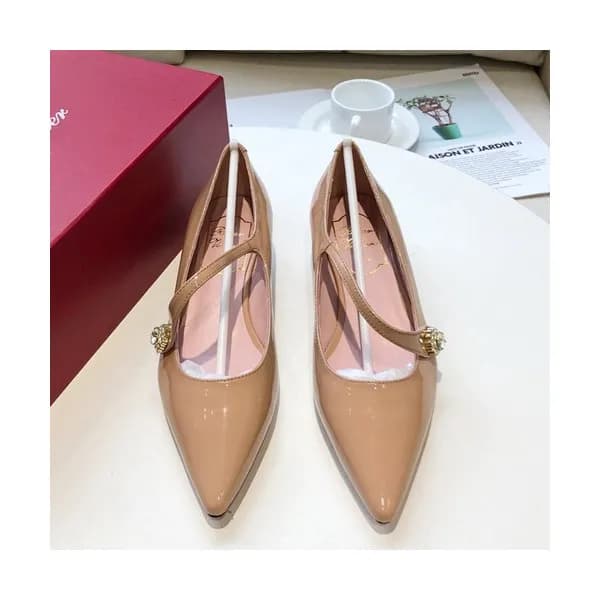 Roger Vivier 2019 Ladies Leather Flat Shoes - 로저비비… - 1