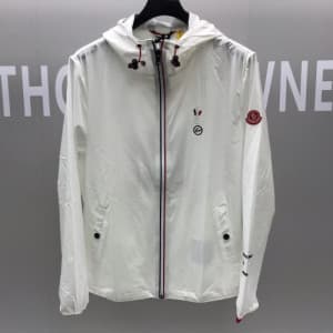 Moncler 2019 Mens Casual Sunscreen Windproof Jacke… - 1