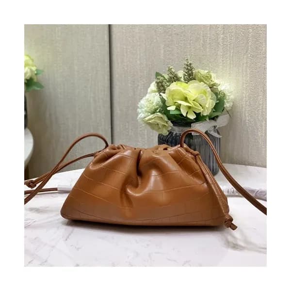 Bottega Veneta 2019 The Pouch Bag / Shoulder Bag,2… - 1