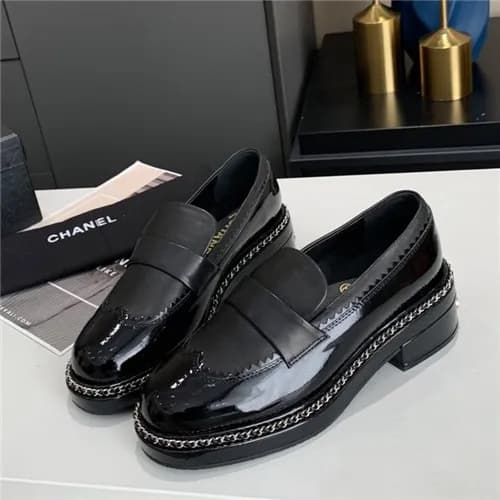 Chanel 2020 Women's Leather Loafer - 샤넬 2020 여… - 1