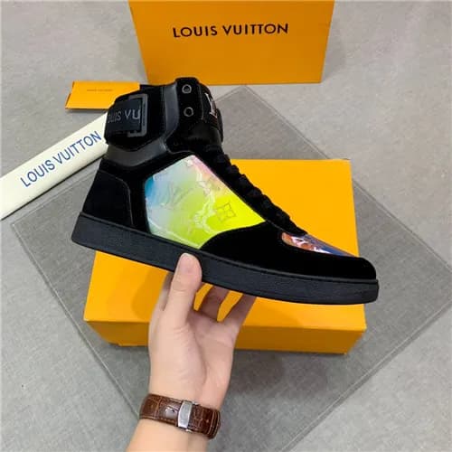 Louis Vuitton 2020 Men's Leather Sneakers - 루이… - 1