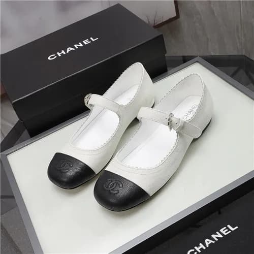 Chanel 2021 Women's Leather Flat,CHAS0657 - 샤넬… - 1