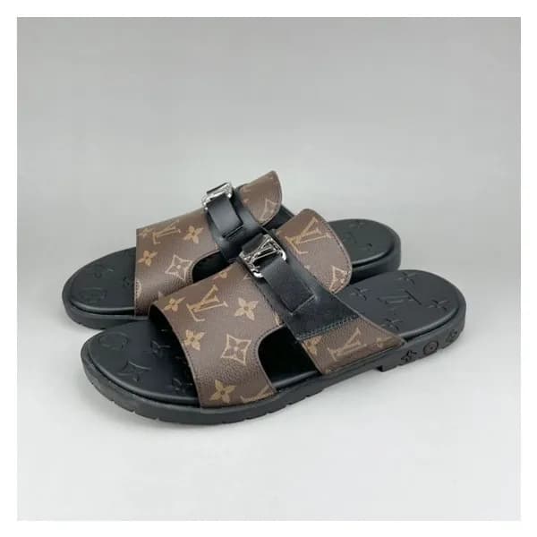 루이비통 남성 이니셜 브라운 슬리퍼 - Mens Brown Slippers - lou042… - 1