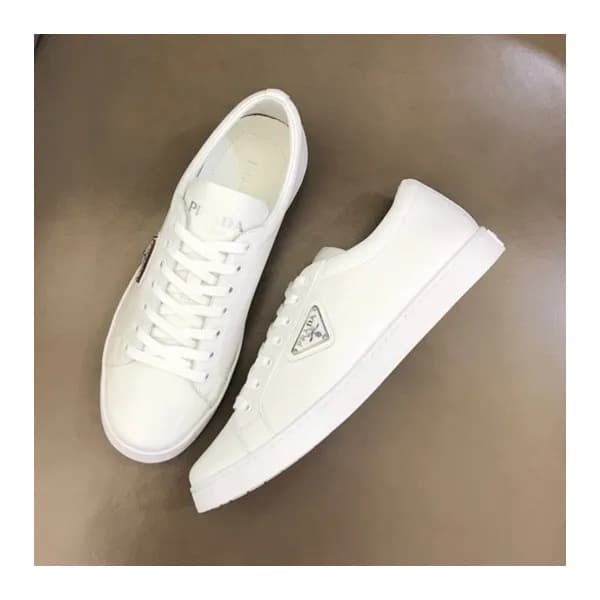 프라다 남성 클래식 화이트 스니커즈 - Mens White Sneakers - pra027… - 1