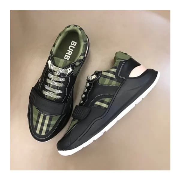 버버리 남성 벨크로 카키 스니커즈 - Mens Khaki Sneakers - bur0441… - 1
