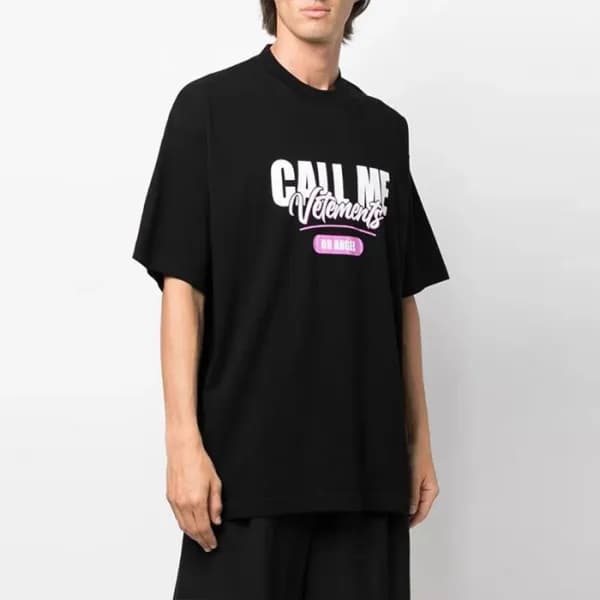 베트멍 남/녀 트렌디 블랙 반팔티 - Vetements Unisex Black Tshirt… - 1