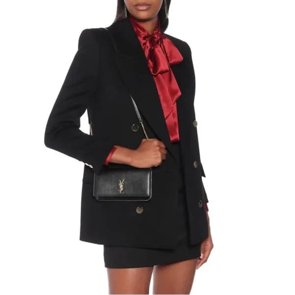 입생로랑 여성 블랙 숄더백 - Saint Laurent Womens Black Should… - 1