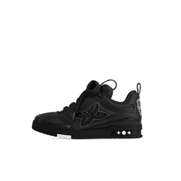 루이비통 남성 블랙 스니커즈 - Louis vuitton Mens Black Sneaker… - 1