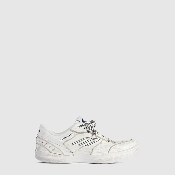 발렌시아가 남성 햄튼스 미디엄 원 아웃 스니커즈 Medium One Out Sneakers… - 1