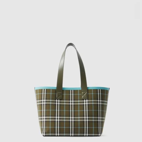 버버리 여성 미디엄 숄더백 - Burberry Womens Medium Shoulder B… - 1