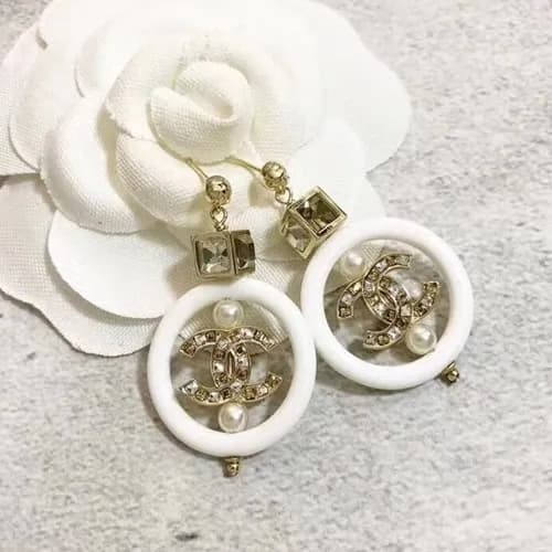 CHANEL Yellow Gold Earring - 샤넬 여성용 18k도금 옐로우 골… - 1